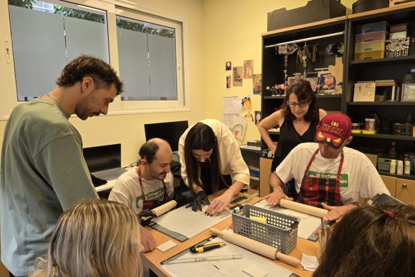 Mission EHVO à Athènes : des travailleurs de l’ESAT La Montagne acteurs du partage