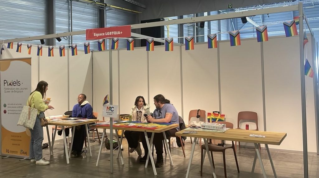 df2383ae-3cec-4471-a1c5-98d93303633d