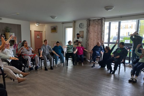 Tisser des liens avec l’autisme : un projet artistique et inclusif porté par l’EAM La Haie Vive et la Compagnie Sophie Courtin