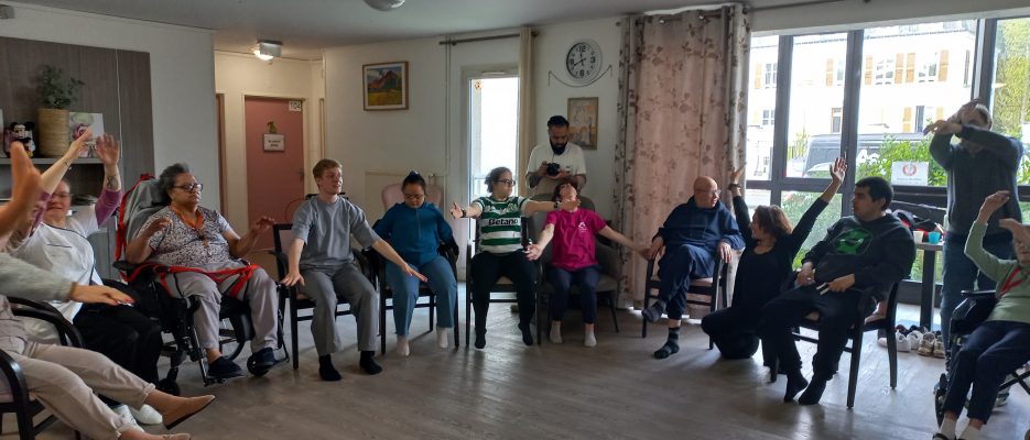 Tisser des liens avec l’autisme : un projet artistique et inclusif porté par l’EAM La Haie Vive et la Compagnie Sophie Courtin