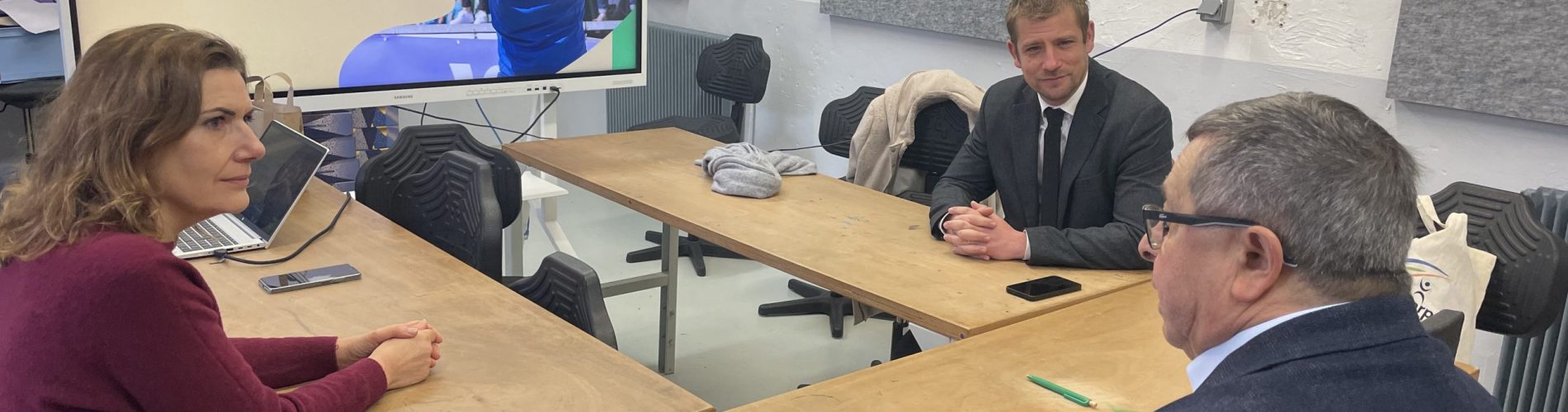 Romain Eskenazi à l’ESAT Ezanville : une matinée riche en échanges